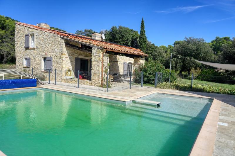 Mas - 220 m² - 5 pièces