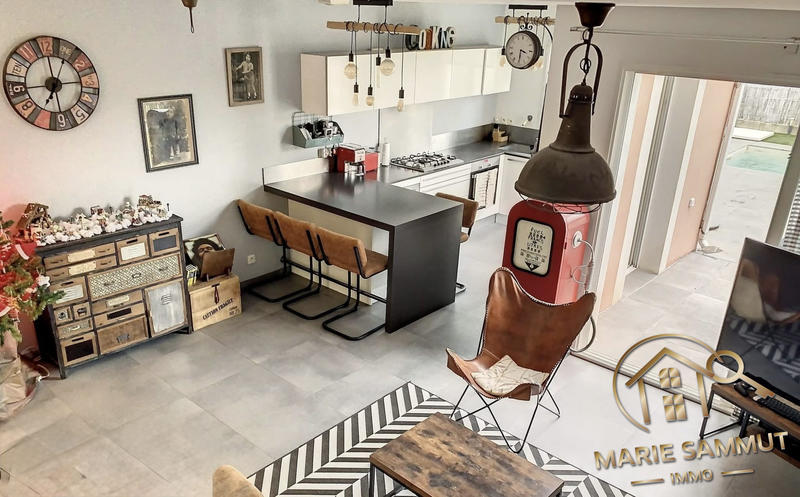 Maison - 85 m² - 4 pièces