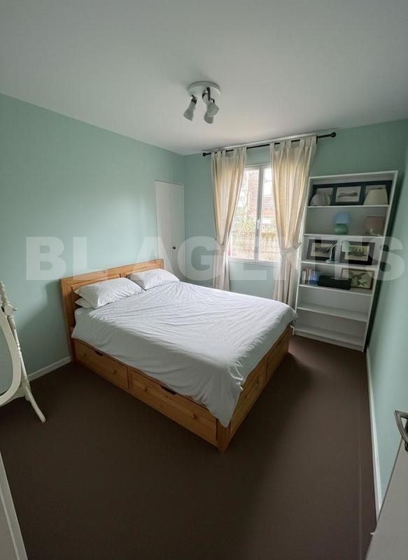 Maison - 172 m² - 9 pièces