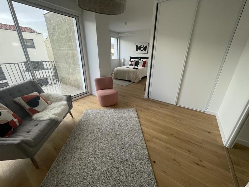 Appartement - 164 m² - 5 pièces