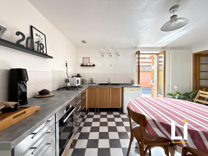 Appartement - 161 m² - 5 pièces