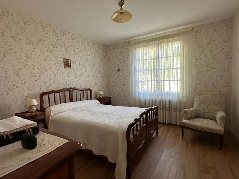 Maison - 171 m² - 8 pièces