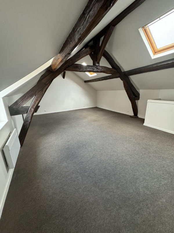 Maison - 84 m² - 4 pièces