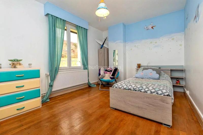 Maison - 142 m² - 6 pièces