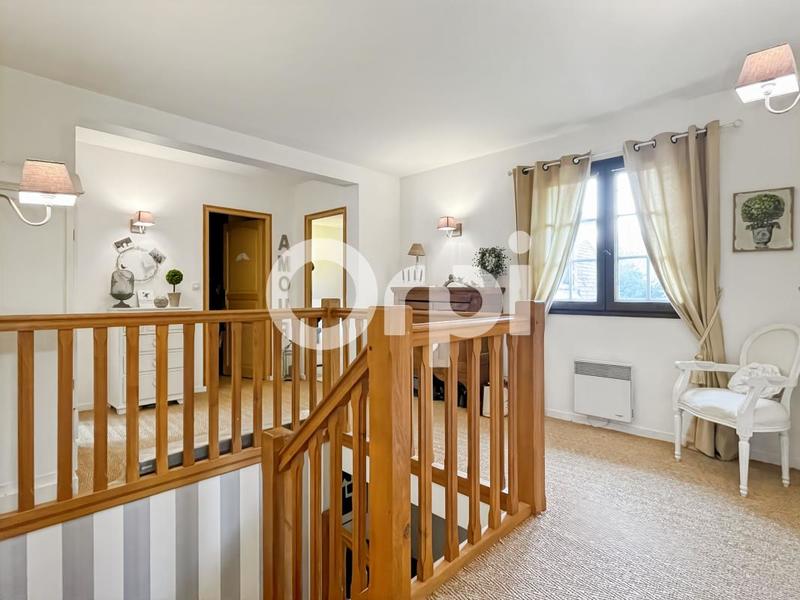 Maison - 200 m² - 6 pièces