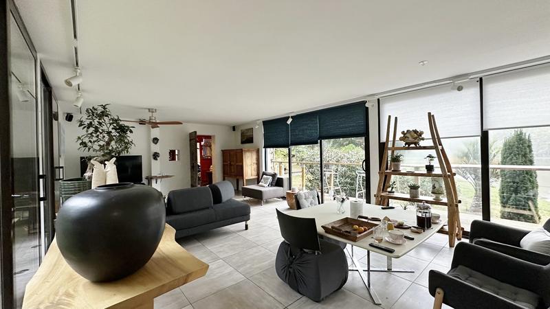 Propriété - 500 m² - 8 pièces