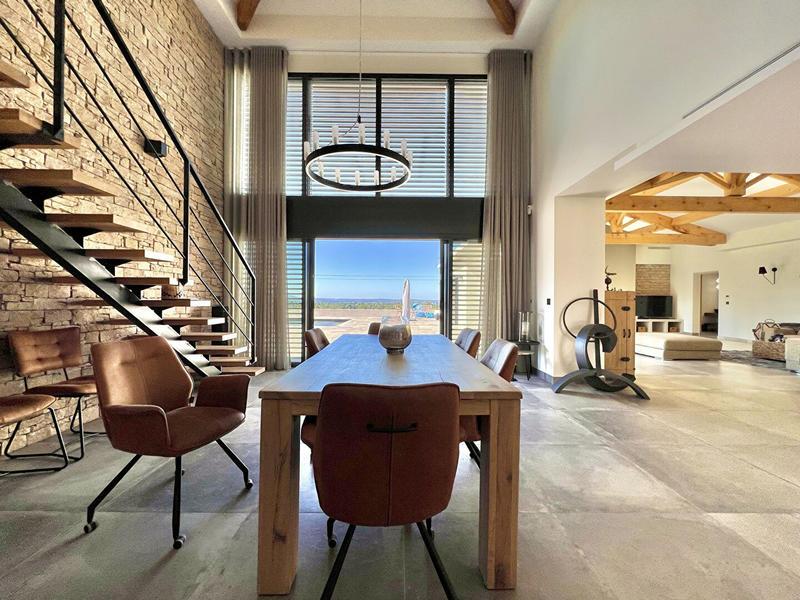 Maison - 500 m² - 6 pièces