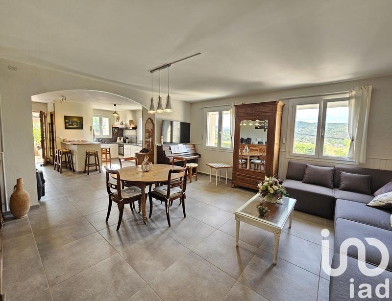 Maison - 128 m² - 5 pièces