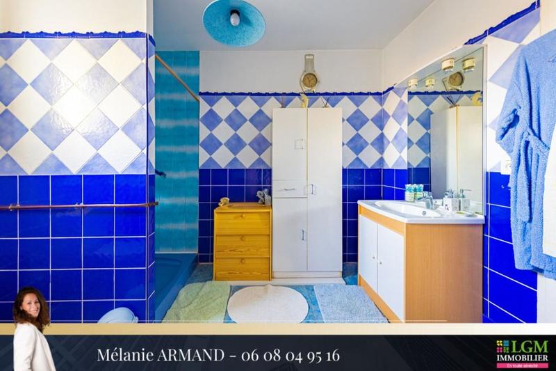 Villa - 199 m² - 4 pièces