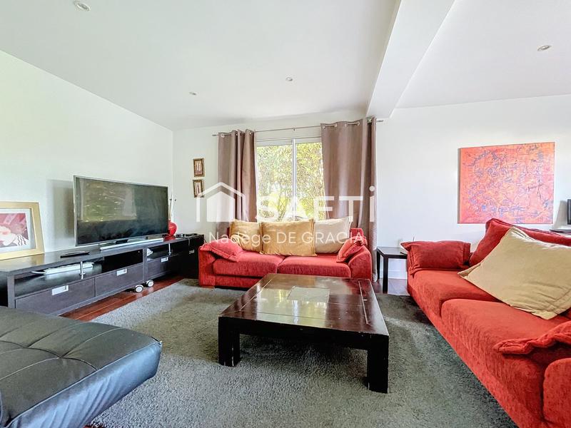 Maison - 172 m² - 6 pièces