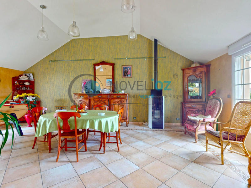 Viager - Maison - 146 m² - 6 pièces