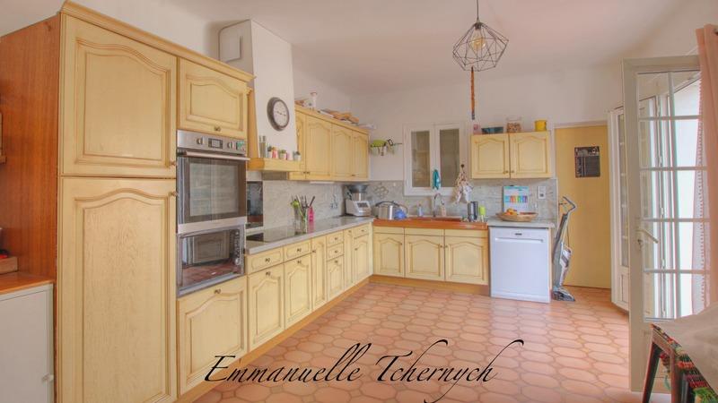 Maison - 165 m² - 4 pièces