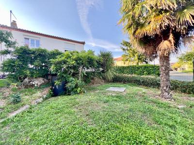 Maison - 96 m² - 5 pièces