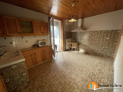 Maison - 77 m² - 4 pièces