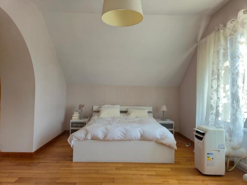 Maison - 350 m² - 7 pièces