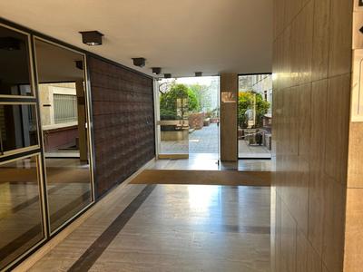 Appartement - 98 m² - 5 pièces