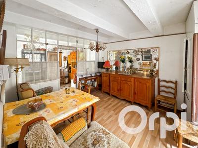 Maison de ville - 84 m² - 3 pièces