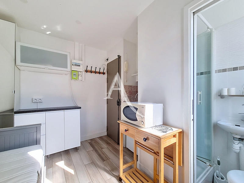 Appartement - 9 m² - 1 pièce