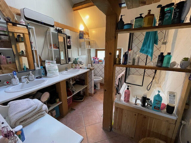 Maison - 139 m² - 5 pièces