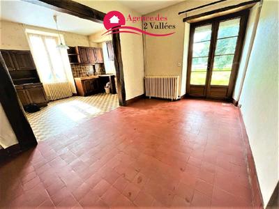 Maison - 144 m² - 5 pièces