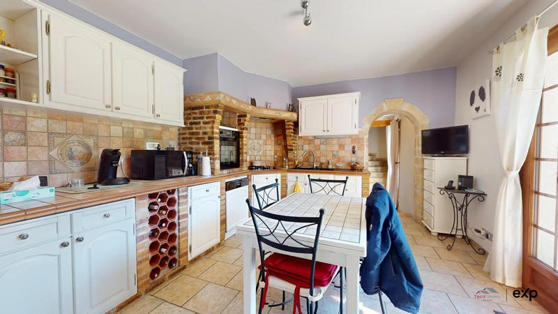 Maison - 147 m² - 7 pièces