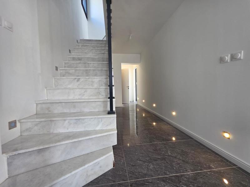 Maison contemporaine - 140 m² - 6 pièces