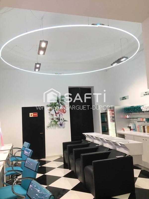 Local commercial - 78 m² - 2 pièces