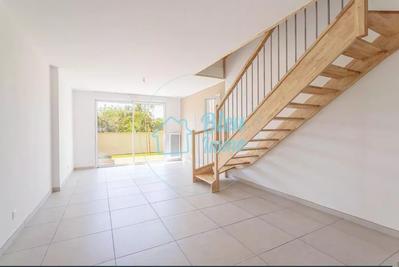 Appartement - 80 m² - 4 pièces