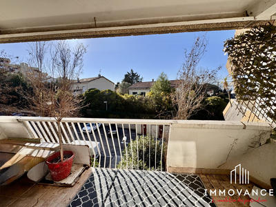 Appartement - 104 m² - 4 pièces