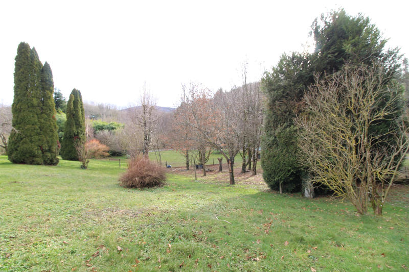 Maison - 180 m² - 7 pièces