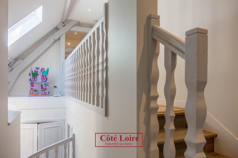 Maison ancienne - 287 m² - 8 pièces