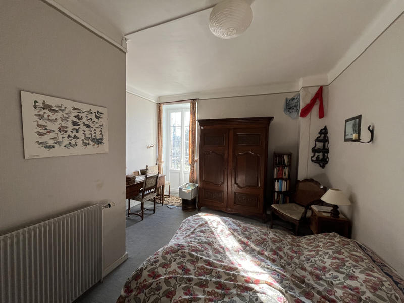 Maison - 254 m² - 4 pièces