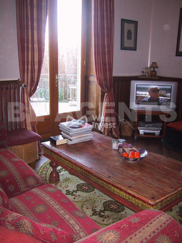 Manoir - 220 m² - 7 pièces