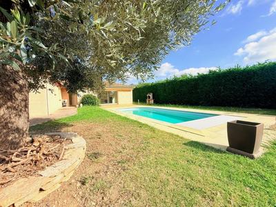 Maison - 161 m² - 5 pièces