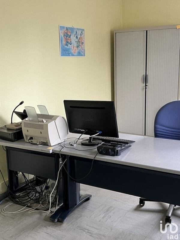 Local commercial - 1 888 m²