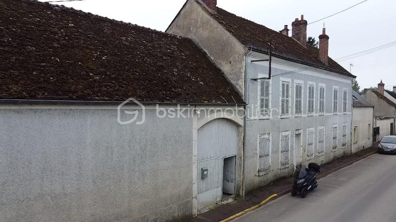 Immeuble - 167 m² - 20 pièces