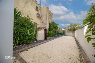 Maison - 152 m² - 6 pièces