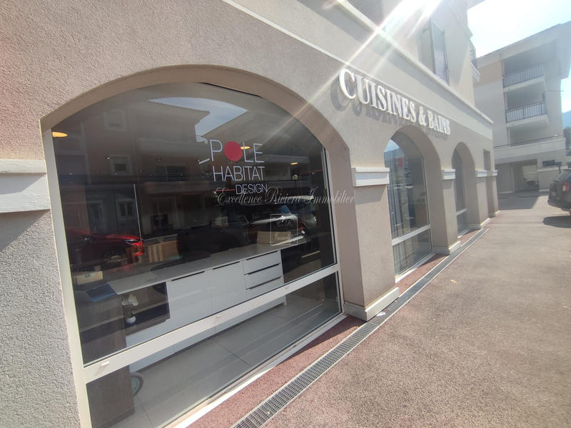 Local commercial - 85 m²