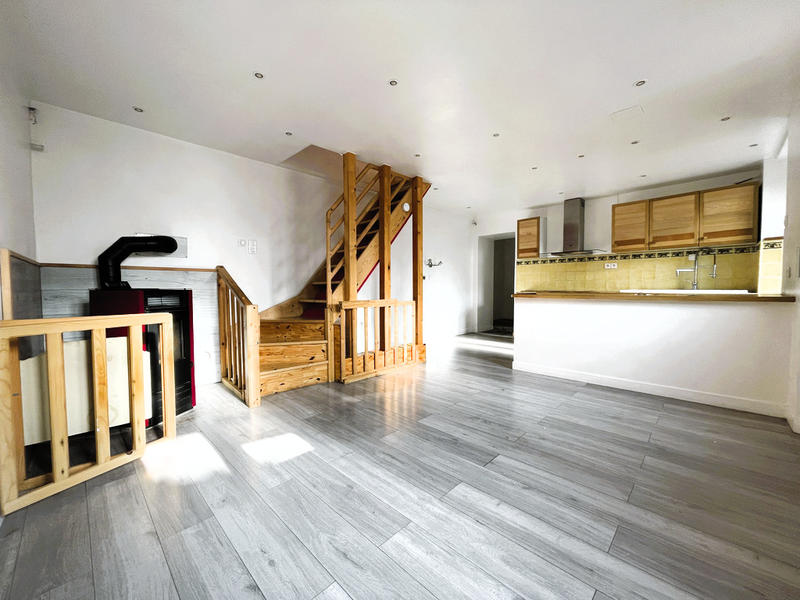 Maison de village - 95 m² - 5 pièces