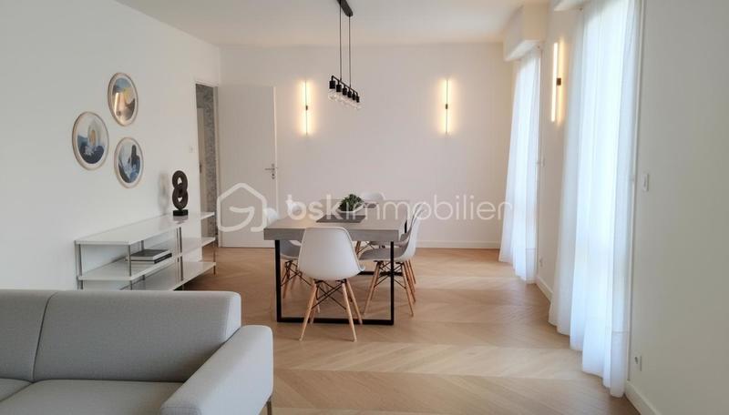 Maison de ville - 121 m² - 6 pièces