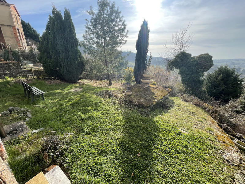 Immeuble - 160 m² - 11 pièces