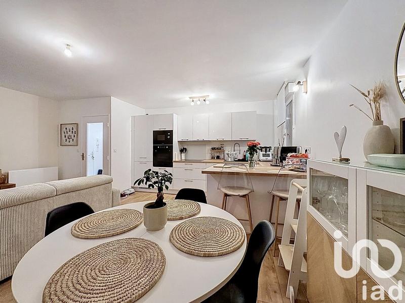 Appartement - 64 m² - 3 pièces