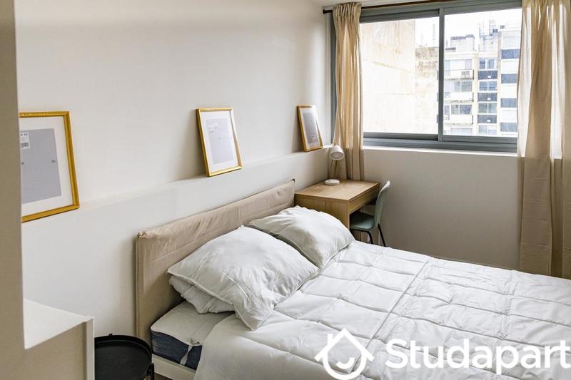 Chambre - 15 m² - 1 pièce