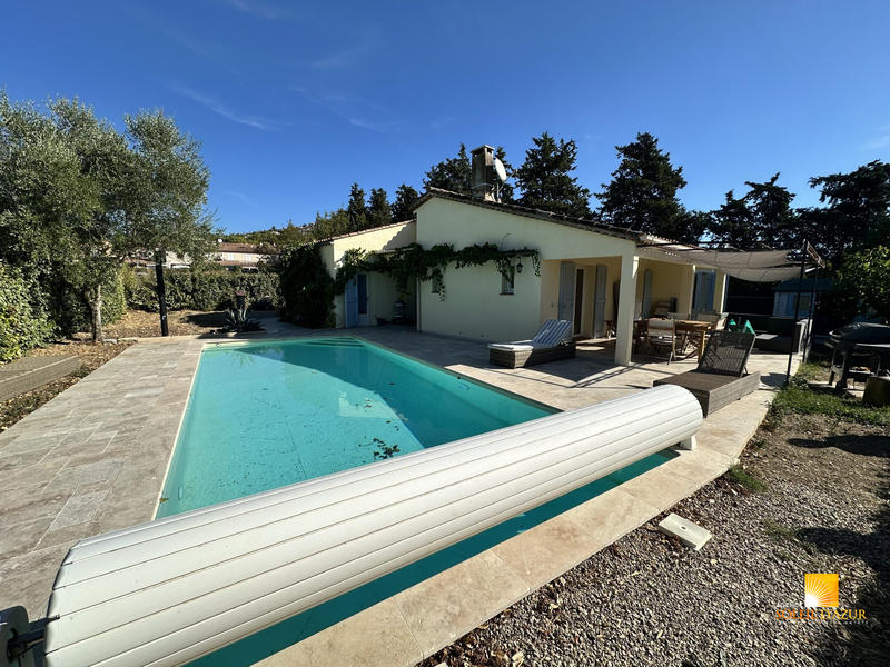 Maison - 106 m² - 5 pièces