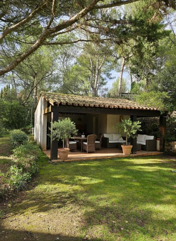 Maison - 181 m² - 8 pièces