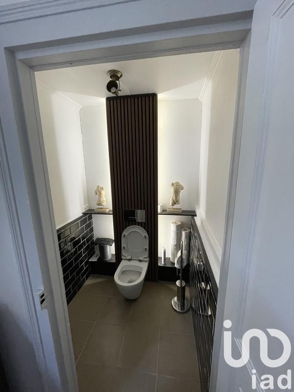 Maison - 194 m² - 8 pièces