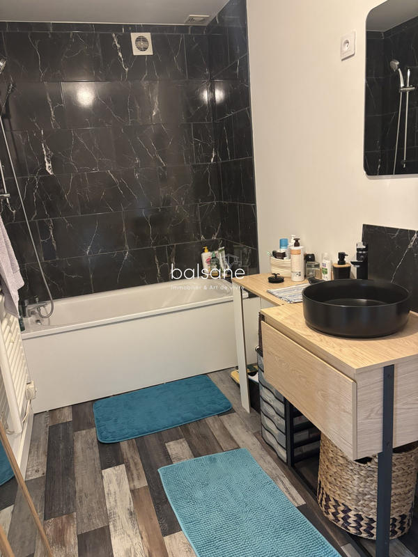 Maison - 146 m² - 6 pièces