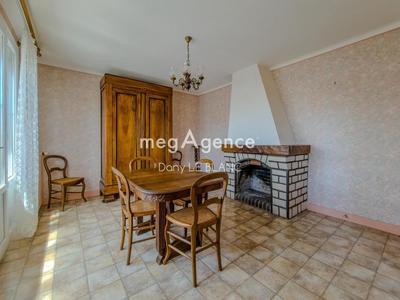 Maison - 64 m² - 3 pièces