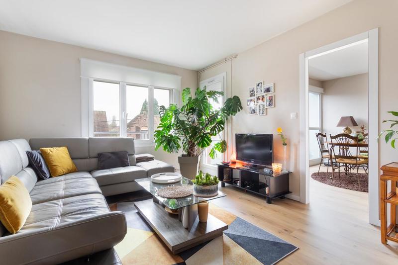 Appartement - 100 m² - 4 pièces