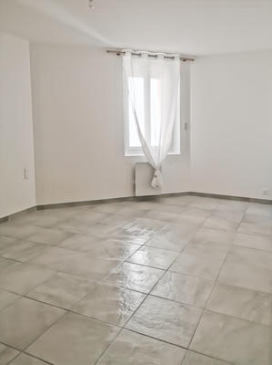 Appartement - 91 m² - 3 pièces